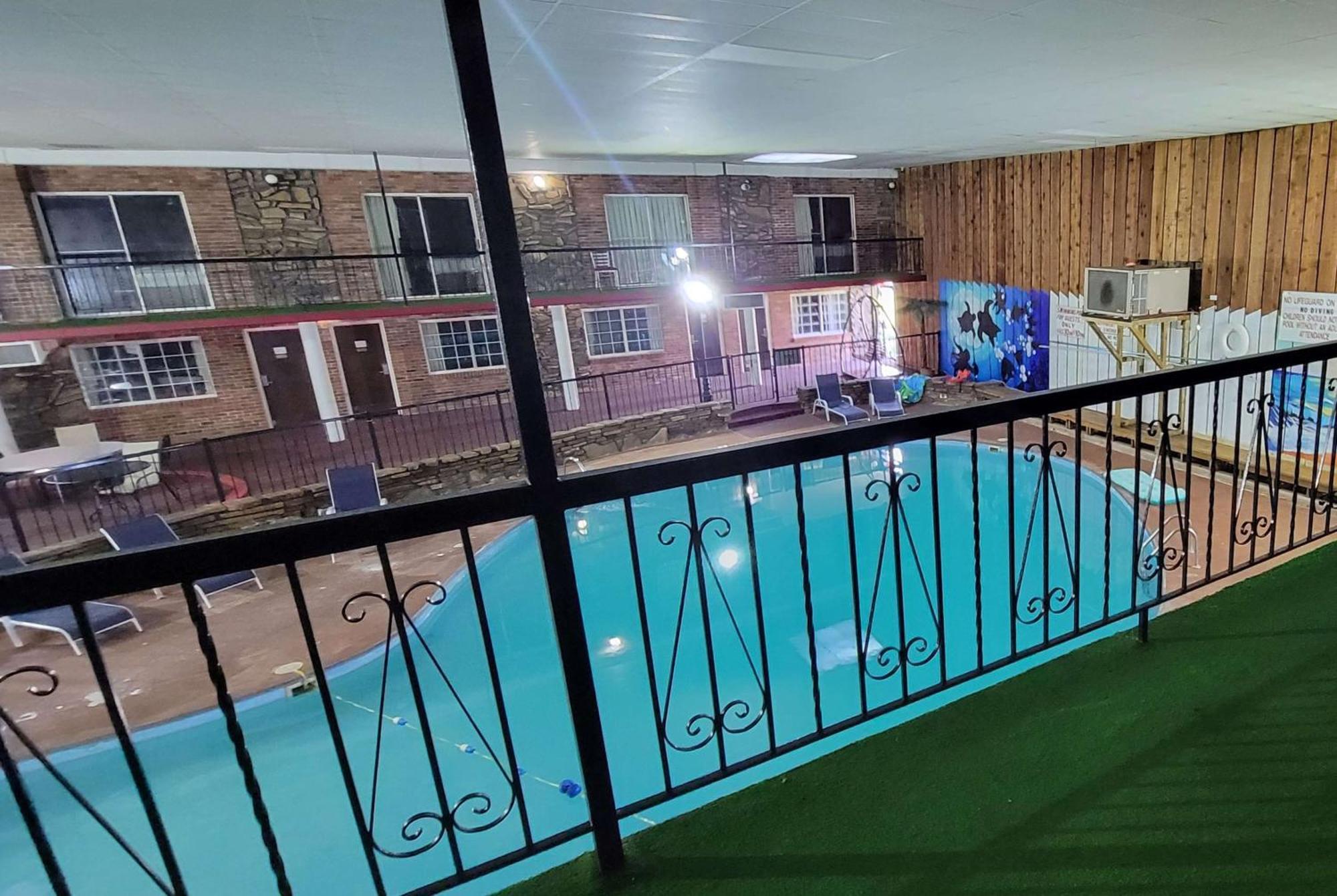 Ramada By Wyndham ماونتن هوم المظهر الخارجي الصورة